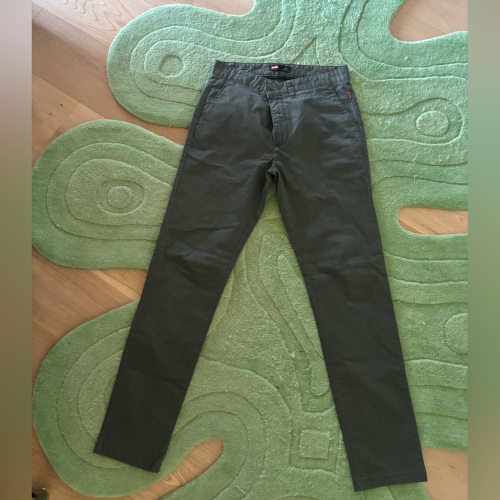 GLOBE pants